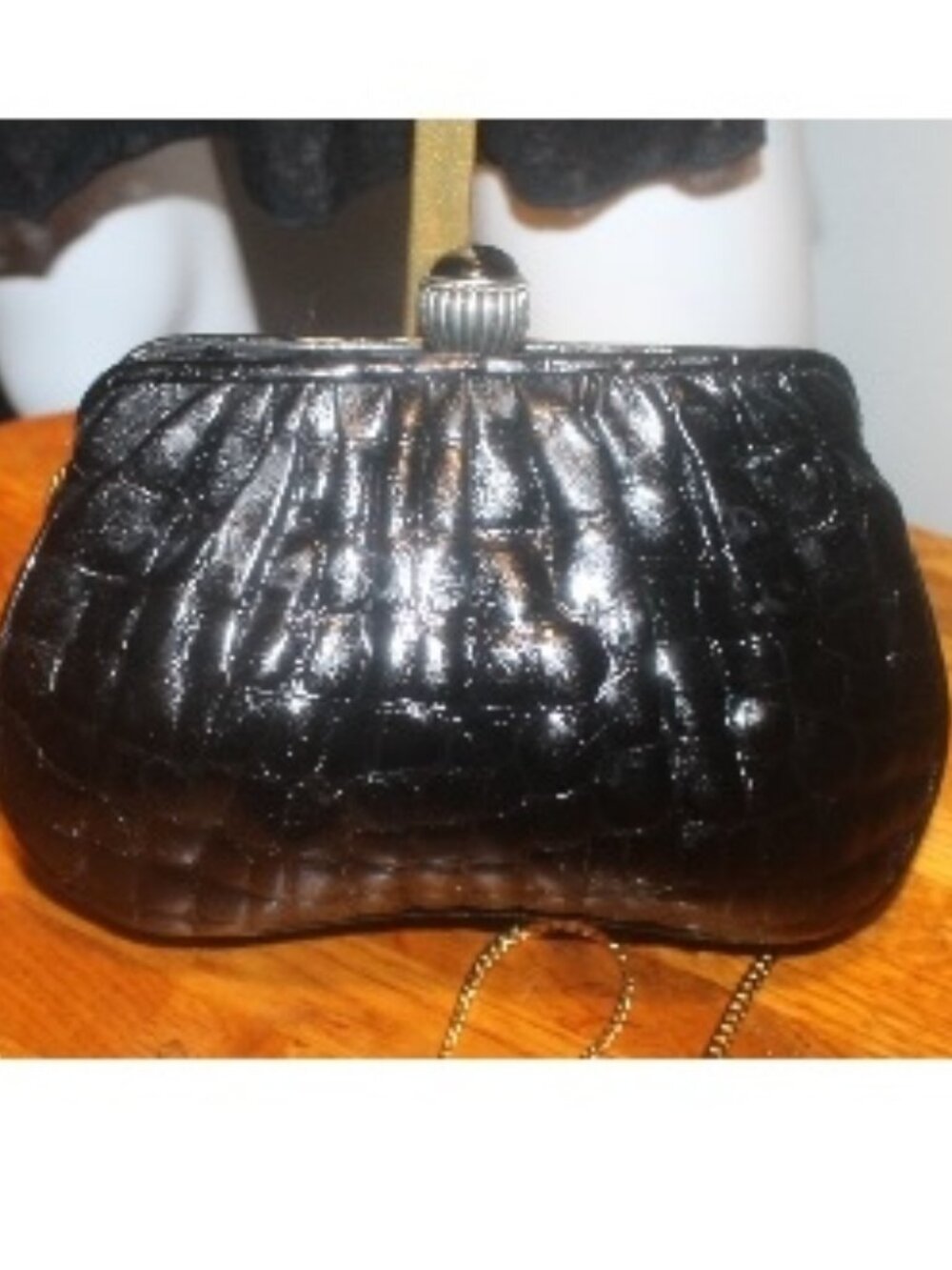 Elegant Patent Believable Croc Onyx Kiss Lock Hand Held Or Chain Evening Purse